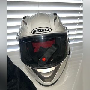 Sedici Strada White Motorcycle Helmet